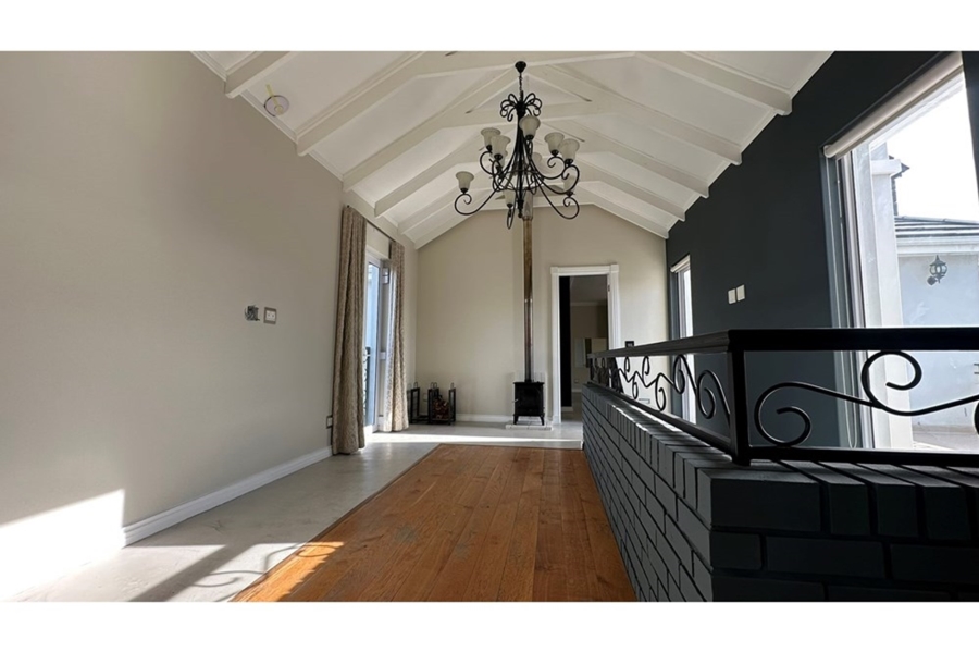 4 Bedroom Property for Sale in Val De Vie Estate Western Cape